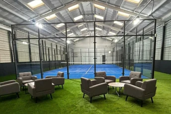 Thi Công Sân Padel Trong Nhà 2026 Cỏ PadelPro-75