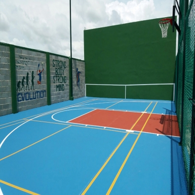 sơn sân bóng rổ với 4 lớp sơn cao su nền bê tông cũ   sơn pu novasports usa