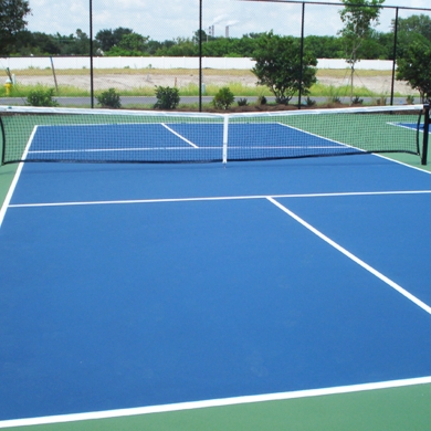 thi cong san pickleball  tren nen xi mang nen nhua myuc (3)